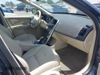 2013 Volvo XC60 3.2L с VIN YV4952DL9D2379001, выставлен на аукционе IAAI как лот 42500637 с пробегом 225 031 миль миль и . История ставок и продаж доступна на DreamBid. Изображение 5.