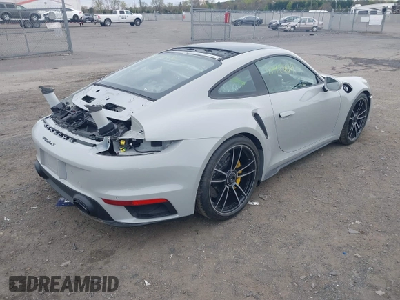 2025 Porsche 911 Turbo with VIN WP0AD2A99SS265136, listed as a IAAI auction lot 41924492 with 352 mi miles. Bid and sale history available at carsss.com. Image 4.