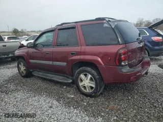 2005 Chevrolet TrailBlazer LS with VIN 1GNDS13S352157829, listed as a Copart auction lot 47633025 with 126,082 mi miles and Salvage Title. Bid and sale history available at carsss.com. Image 2.