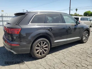2018 Audi Q7 Premium Plus with VIN WA1LAAF70JD028163, listed as a Copart auction lot 61989305 with 191,095 mi miles and Clean title. Bid and sale history available at DreamBid. Image 3.