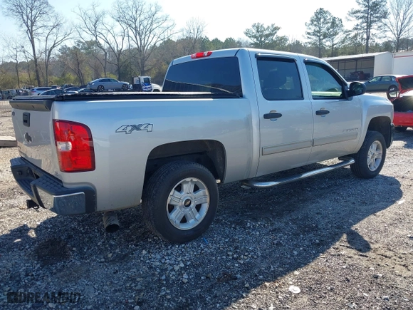 2011 Chevrolet Silverado 1500 LS with VIN 3GCPKREA1BG382164, listed as a IAAI auction lot 41785414 with 251,542 mi miles. Bid and sale history available at carsss.com. Image 4.