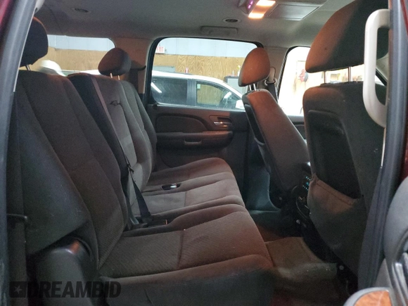 2008 Chevrolet Suburban LT w/2LT with VIN 3GNFK16318G198971, listed as a Copart auction lot 76050304 with 229,533 mi miles and Clean Title. Bid and sale history available at carsss.com. Image 11.