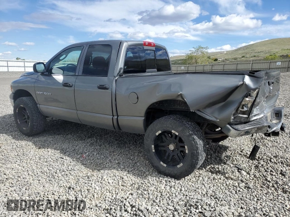 2005 Dodge 1500 SLT z VIN 1D7HU18D95S240346, wystawiony jako Copart lot #56873935 z przebiegiem 306 734 mil mil oraz Szkoda całkowita • Salvage title. Historia ofert i sprzedaży dostępna na DreamBid. Obrazek 2.