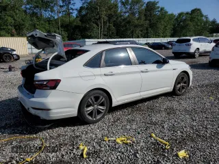 2020 Volkswagen Jetta S z VIN 3VWC57BUXLM100256, wystawiony jako Copart lot #57887095 z przebiegiem 96 731 mil mil oraz Szkoda całkowita • Salvage title. Historia ofert i sprzedaży dostępna na DreamBid. Obrazek 3.