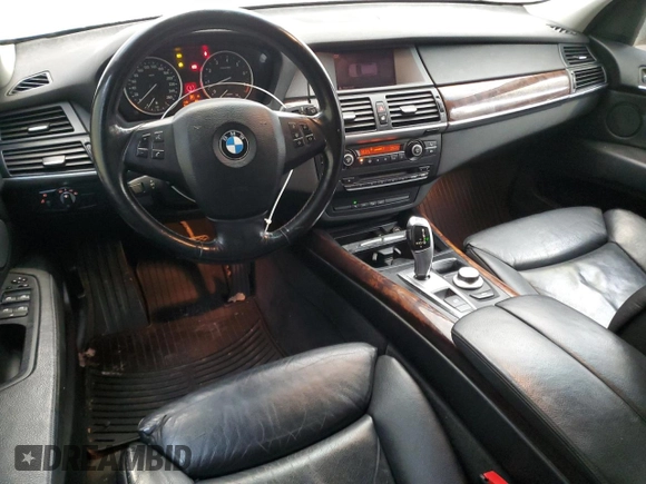 2007 BMW X5 3.0si with VIN 4USFE43547LY80701, listed as a Copart auction lot 82912974 with 258,439 mi miles and Clean Title. Bid and sale history available at carsss.com. Image 8.