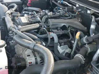2024 Toyota Tacoma SR5 with VIN 3TMLB5JN4RM068147, listed as a IAAI auction lot 43177753 with 15,469 mi miles and . Bid and sale history available at DreamBid. Image 21.