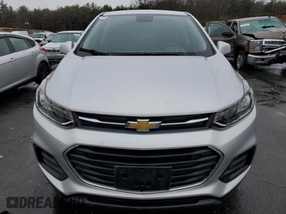 2020 Chevrolet Trax LS with VIN KL7CJNSB6LB030485, listed as a Copart auction lot 49293595 with 68,982 mi miles and Salvage Title. Bid and sale history available at carsss.com. Image 5.