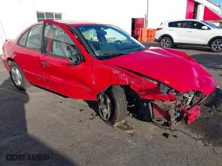 2001 Chevrolet Cavalier with VIN 1G1JC524017216666, listed as a IAAI auction lot 41086521 with 1 mi miles. Bid and sale history available at carsss.com. Image 1.