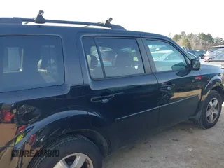 2011 Honda Pilot EX-L with VIN 5FNYF4H65BB053914, listed as a IAAI auction lot 41599171 with 230,186 mi miles and . Bid and sale history available at carsss.com. Image 13.