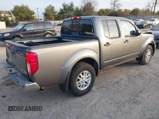 2018 Nissan Frontier PRO-4X with VIN 1N6AD0EV3JN772734, listed as a IAAI auction lot 41781146 with 74,760 mi miles. Bid and sale history available at carsss.com. Image 4.