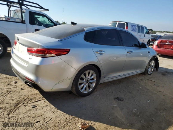 2017 Kia Optima EX with VIN 5XXGU4L32HG127102, listed as a Copart auction lot 43440034 with 94,784 mi miles and Salvage Title. Bid and sale history available at carsss.com. Image 3.