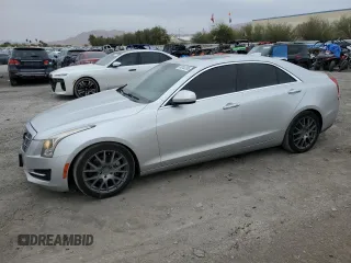 2015 Cadillac ATS Standard RWD z VIN 1G6AA5RA3F0120395, wystawiony jako Copart lot #50242265 z przebiegiem 114 779 mil mil oraz Szkody całkowita. Historia ofert i sprzedaży dostępna na DreamBid. Obrazek 1.