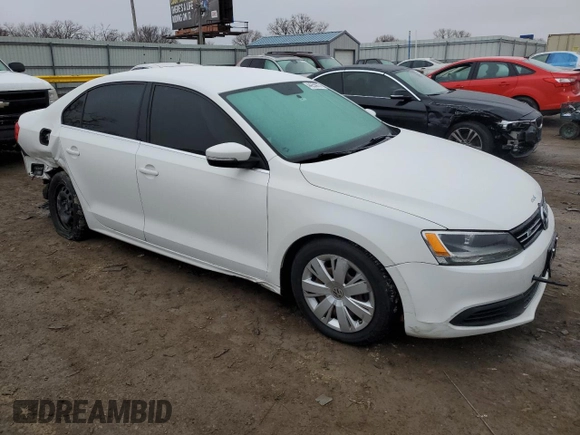 2013 Volkswagen Jetta Sedan SE with VIN 3VWDP7AJXDM418532, listed as a Copart auction lot 44253915 with 103,310 mi miles and Salvage Title. Bid and sale history available at carsss.com. Image 4.