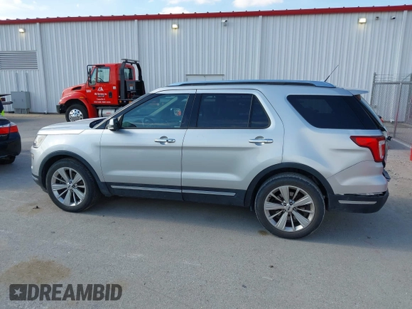 2018 Ford Explorer Limited с VIN 1FM5K7F86JGC70800, выставлен на аукционе IAAI как лот 42357964 с пробегом 129 654 миль миль и . История ставок и продаж доступна на DreamBid. Изображение 14.