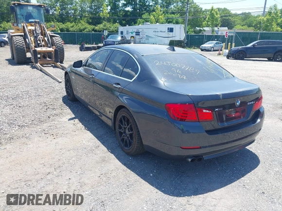 2013 BMW 5 Series 528i xDrive with VIN WBAXH5C57DD114603, listed as a IAAI auction lot 42592212 with 133,058 mi miles and . Bid and sale history available at DreamBid. Image 3.
