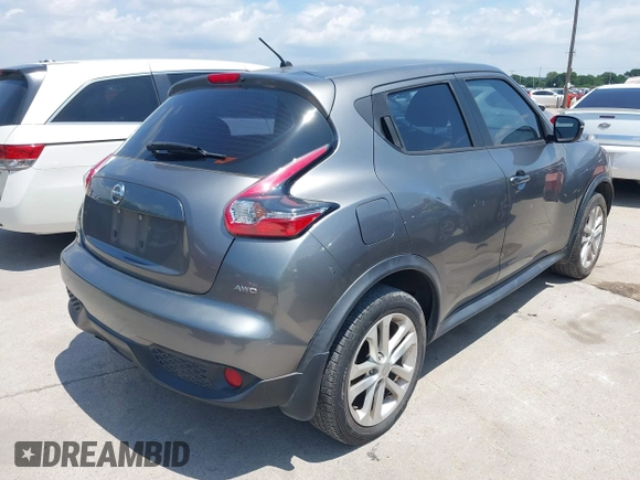 2015 Nissan Juke SL z VIN JN8AF5MVXFT561291, wystawiony jako IAAI lot #42389533 z przebiegiem 60 387 mil mil oraz . Historia ofert i sprzedaży dostępna na DreamBid. Obrazek 4.