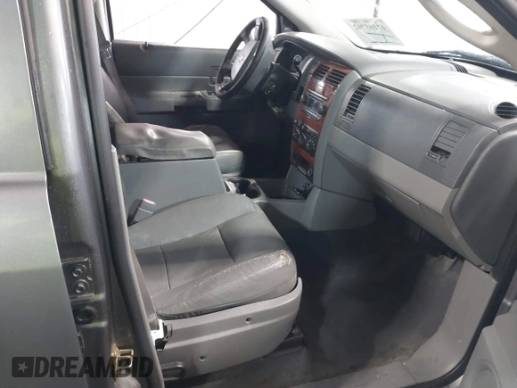 2006 Dodge Durango SLT with VIN 1D4HD48286F143808, listed as a IAAI auction lot 42105792 with 267,919 mi miles and . Bid and sale history available at DreamBid. Image 5.