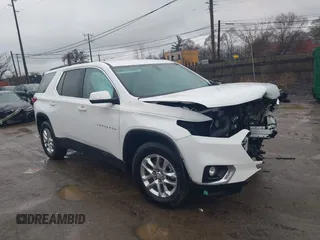 2021 Chevrolet Traverse LT Cloth z VIN 1GNERGKW8MJ243343, wystawiony jako IAAI lot #41948864 z przebiegiem 38 851 mil mil oraz . Historia ofert i sprzedaży dostępna na DreamBid. Obrazek 1.