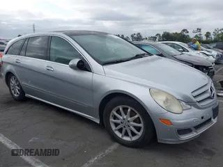 2007 Mercedes-Benz R 3.5L with VIN 4JGCB65E67A051999, listed as a IAAI auction lot 42749495 with 124,481 mi miles and . Bid and sale history available at DreamBid. Image 1.