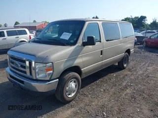 2013 Ford Econoline Passenger XL z VIN 1FBNE3BL6DDA78219, wystawiony jako IAAI lot #42511510 z przebiegiem 279 865 mil mil oraz . Historia ofert i sprzedaży dostępna na DreamBid. Obrazek 17.