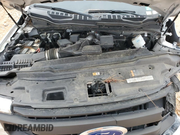 2020 Ford F-250 XL z VIN 1FT7W2A6XLED10112, wystawiony jako Copart lot #81264594 z przebiegiem 79 552 mil mil oraz Czysty tytuł • Clean title. Historia ofert i sprzedaży dostępna na DreamBid. Obrazek 11.