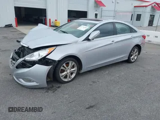 2011 Hyundai Sonata SE with VIN 5NPEC4AC9BH230381, listed as a IAAI auction lot 41781969 with 161,916 mi miles. Bid and sale history available at carsss.com. Image 2.