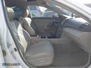 2008 Toyota Camry LE with VIN 4T1BK46K68U567834, listed as a IAAI auction lot 41704766 with 181,304 mi miles. Bid and sale history available at carsss.com. Image 5.