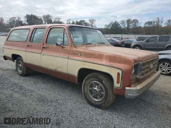 1977 Chevrolet Suburban z VIN CCL167F144344, wystawiony jako Copart lot #78394504 z przebiegiem 73 322 mil mil oraz Szkoda całkowita • Salvage title. Historia ofert i sprzedaży dostępna na DreamBid. Obrazek 4.