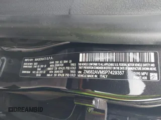 2023 Maserati Grecale Modena z VIN ZN682AVM5P7429357, wystawiony jako IAAI lot #42052948 z przebiegiem 11 019 mil mil oraz . Historia ofert i sprzedaży dostępna na DreamBid. Obrazek 9.