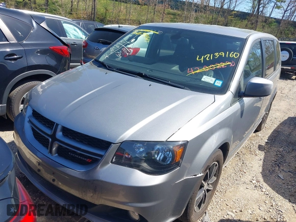 2019 Dodge Grand Caravan GT with VIN 2C4RDGEG0KR640664, listed as a IAAI auction lot 42139160 with 73,591 mi miles and . Bid and sale history available at DreamBid. Image 18.