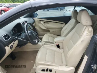 2013 Volkswagen Eos Executive с VIN WVWFW8AH0DV002612, выставлен на аукционе Copart как лот 58059915 с пробегом 117 671 миль миль и Списание • Salvage title. История ставок и продаж доступна на DreamBid. Изображение 7.