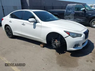 2015 Infiniti Q50 Premium with VIN JN1BV7AP8FM333176, listed as a IAAI auction lot 41990285 with 160,458 mi miles. Bid and sale history available at carsss.com. Image 1.