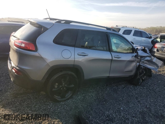2021 Jeep Cherokee Latitude z VIN 1C4PJLCB7JD596891, wystawiony jako Copart lot #50833275 z przebiegiem 107 902 mil mil oraz Szkoda całkowita • Salvage title. Historia ofert i sprzedaży dostępna na DreamBid. Obrazek 3.