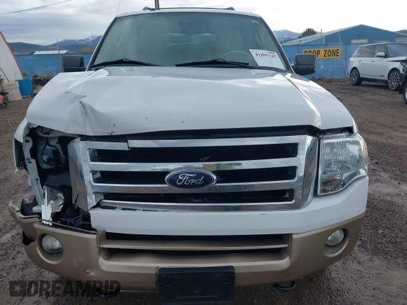 2013 Ford Expedition Max XLT with VIN 1FMJK1J5XDEF01660, listed as a IAAI auction lot 41895347 with 145,632 mi miles and . Bid and sale history available at DreamBid. Image 12.