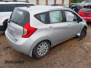 2016 Nissan Note S with VIN 3N1CE2CP3GL383371, listed as a IAAI auction lot 42237836 with 77,263 mi miles and . Bid and sale history available at DreamBid. Image 4.