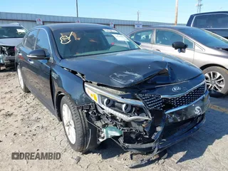2016 Kia Optima EX z VIN 5XXGU4L35GG066083, wystawiony jako IAAI lot #41828804 z przebiegiem 112 396 mil mil oraz . Historia ofert i sprzedaży dostępna na DreamBid. Obrazek 1.