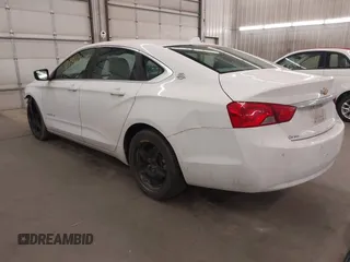2014 Chevrolet Impala LS z VIN 1G11Y5SL8EU126892, wystawiony jako IAAI lot #41991249 z przebiegiem 101 351 mil mil oraz . Historia ofert i sprzedaży dostępna na DreamBid. Obrazek 3.