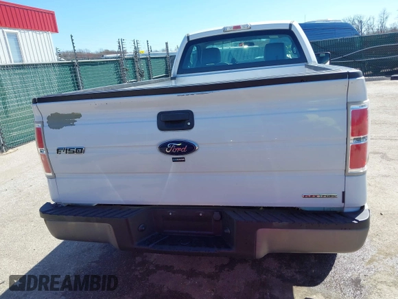 2014 Ford F-150 XL with VIN 1FTMF1CM1EKE41667, listed as a IAAI auction lot 41847599 with 31,671 mi miles and . Bid and sale history available at DreamBid. Image 16.