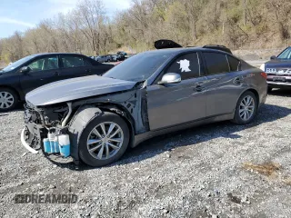 2015 Infiniti Q50 Premium с VIN JN1BV7AR1FM408933, выставлен на аукционе Copart как лот 51926735 с пробегом 123 665 миль миль и На запчасти • Non repairable. История ставок и продаж доступна на DreamBid. Изображение 1.