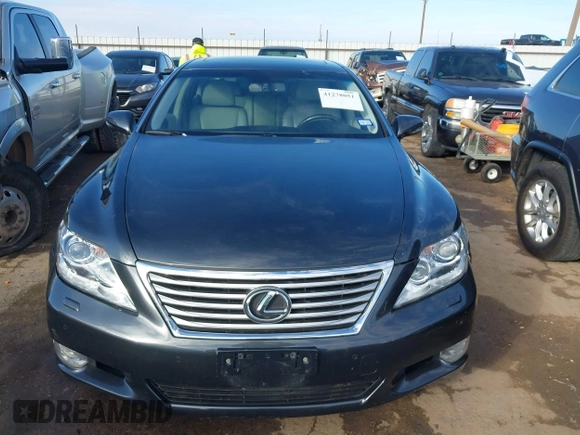2011 Lexus LS 460 L with VIN JTHGL5EF1B5042245, listed as a IAAI auction lot 41278051 with 138,147 mi miles and . Bid and sale history available at DreamBid. Image 12.