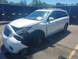 2015 Infiniti QX60 с VIN 5N1AL0MM8FC552180, выставлен на аукционе IAAI как лот 42293095 с пробегом 141 403 миль миль и . История ставок и продаж доступна на DreamBid. Изображение 17.