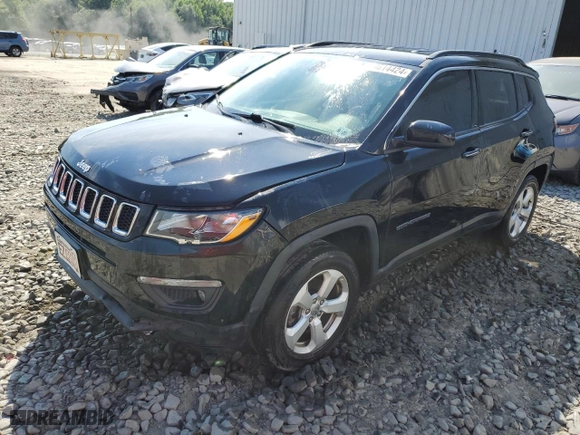 2018 Jeep Compass Latitude with VIN 3C4NJDBB6JT103923, listed as a Copart auction lot 60614424 with NaN miles and Salvage Title. Bid and sale history available at carsss.com. Image 1.