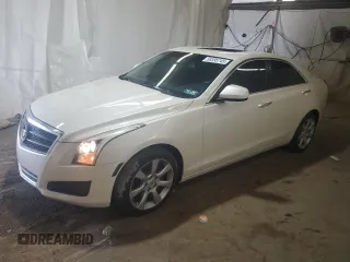 2014 Cadillac ATS Standard AWD z VIN 1G6AG5RX4E0105499, wystawiony jako Copart lot #55395745 z przebiegiem 80 489 mil mil oraz Szkoda całkowita • Salvage title. Historia ofert i sprzedaży dostępna na DreamBid. Obrazek 1.