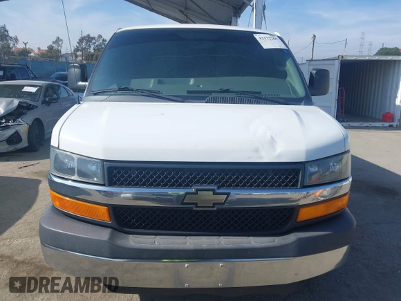 2016 Chevrolet Express Cargo Van with VIN 1GCWGAFF0G1323959, listed as a IAAI auction lot 42172260 with 211,384 mi miles. Bid and sale history available at carsss.com. Image 12.