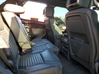2018 Land Rover Discovery HSE Luxury with VIN SALRT2RV9JA072134, listed as a Copart auction lot 68126302 with 48,966 mi miles. Bid and sale history available at carsss.com. Image 11.