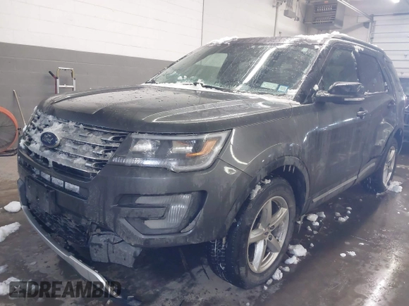2017 Ford Explorer XLT with VIN 1FM5K8D88HGD75308, listed as a IAAI auction lot 41628295 with 92,327 mi miles and . Bid and sale history available at carsss.com. Image 17.