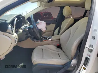 2016 Mercedes-Benz C 300 с VIN 55SWF4JB0GU163791, выставлен на аукционе Copart как лот 61433475 с пробегом 98 069 миль миль и Чистый • Clean title. История ставок и продаж доступна на DreamBid. Изображение 7.