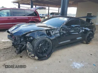 2017 Ford Mustang Shelby GT350 z VIN 1FA6P8JZ5H5525271, wystawiony jako Copart lot #46182285 z przebiegiem 13 575 mil mil oraz Szkody całkowita. Historia ofert i sprzedaży dostępna na DreamBid. Obrazek 1.