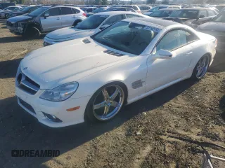 2011 Mercedes-Benz SL 550 z VIN WDBSK7BA8BF163186, wystawiony jako Copart lot #41792755 z przebiegiem 171 957 mil mil oraz Czysty tytuł • Clean title. Historia ofert i sprzedaży dostępna na DreamBid. Obrazek 1.