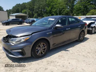 2020 Kia Optima LX with VIN 5XXGT4L38LG384583, listed as a Copart auction lot 61817765 with 120,968 mi miles and Salvage title. Bid and sale history available at DreamBid. Image 1.